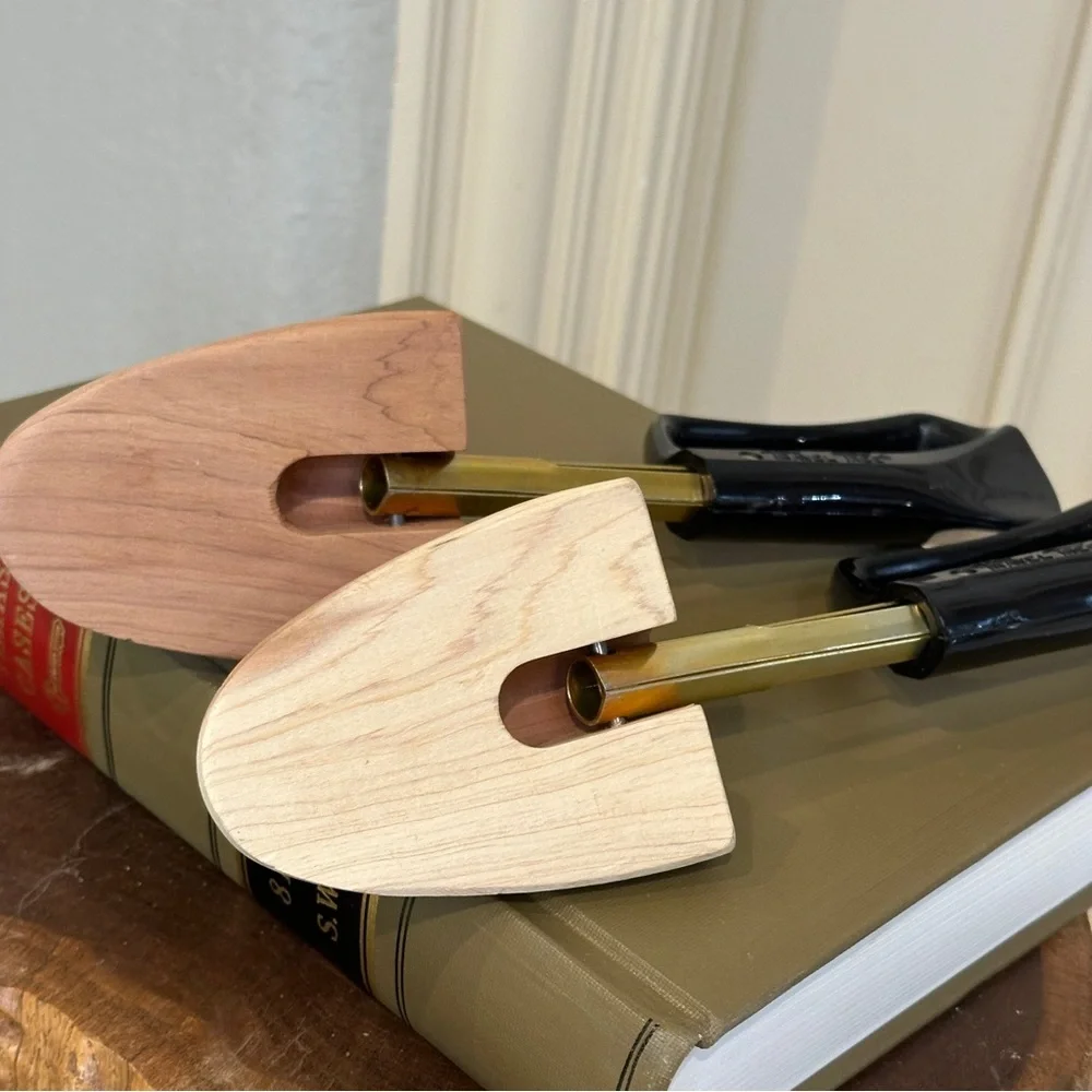 Rochester Shoe Tree Co Travel Shoe Trees Pair Vintage Made USA Wooden Inserts